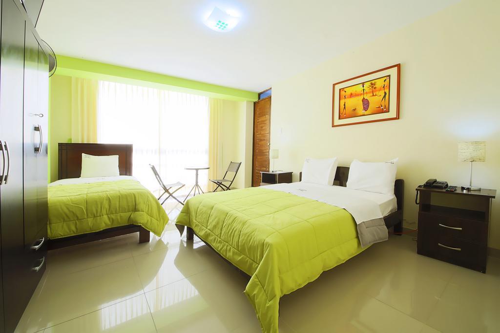 Hostal Florida Chiclayo Buitenkant foto