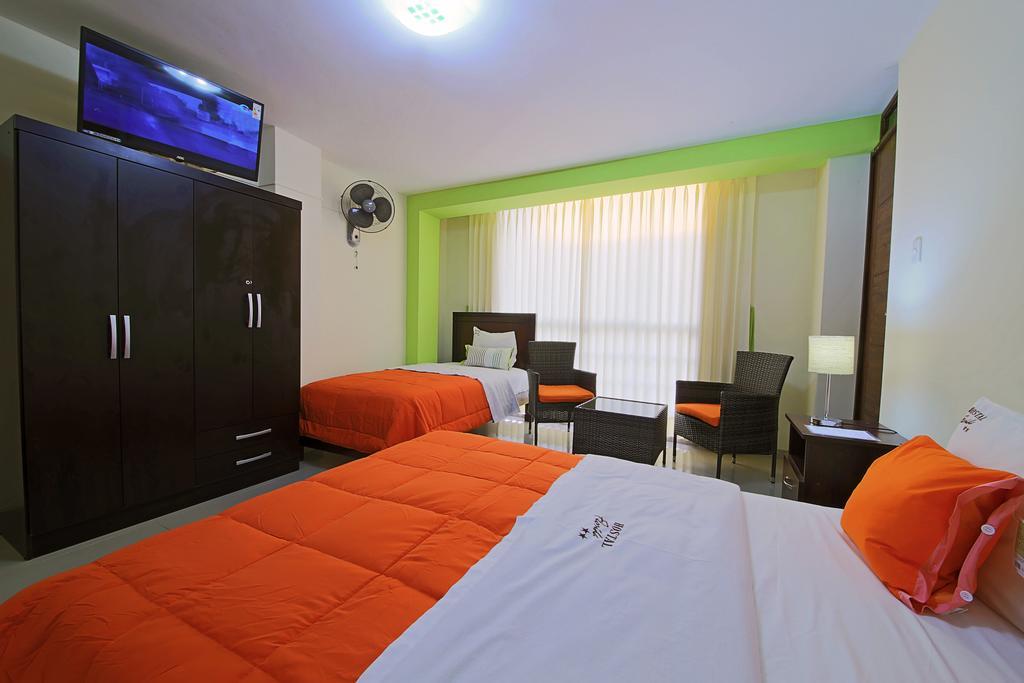 Hostal Florida Chiclayo Buitenkant foto