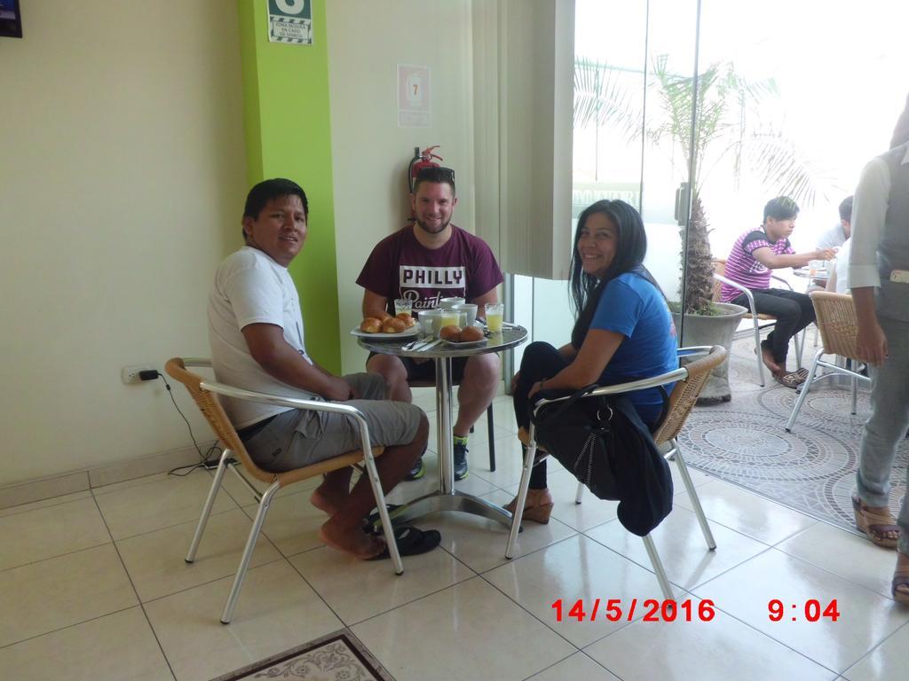 Hostal Florida Chiclayo Buitenkant foto