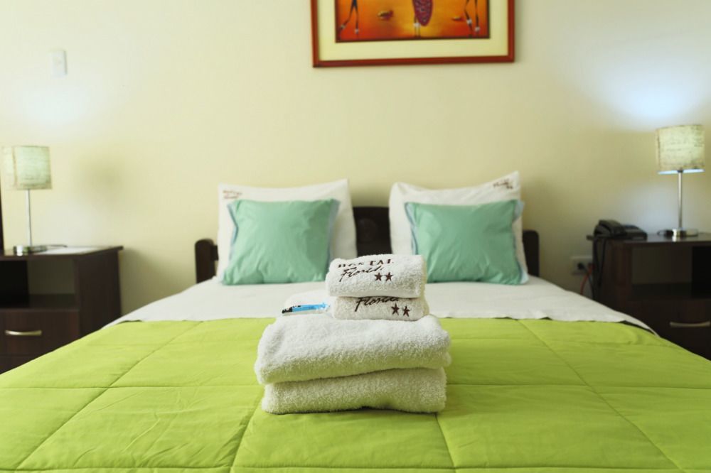 Hostal Florida Chiclayo Buitenkant foto